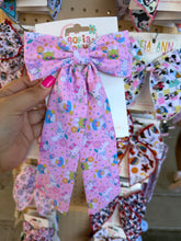 Load image into Gallery viewer, HK &amp; Friends Fabric Bow ( 2 options)