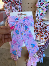 Load image into Gallery viewer, HK &amp; Friends Fabric Bow ( 2 options)